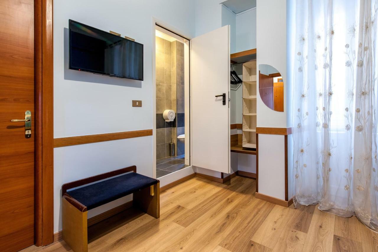 Alessandro A San Pietro Best Bed Rome Bagian luar foto